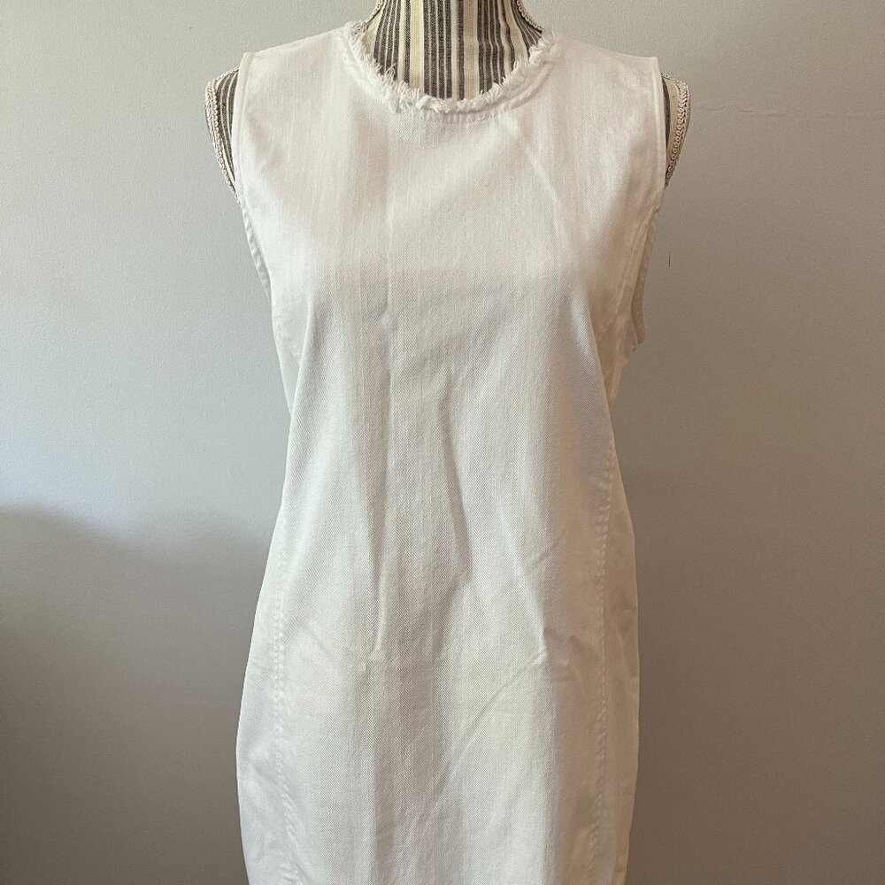 Shift sleeveless Denim Dress